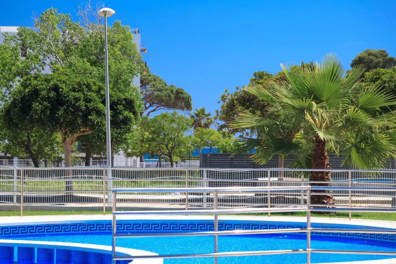 Uhc Mar Augusta Family Complex Apartman Cambrils Kültér fotó