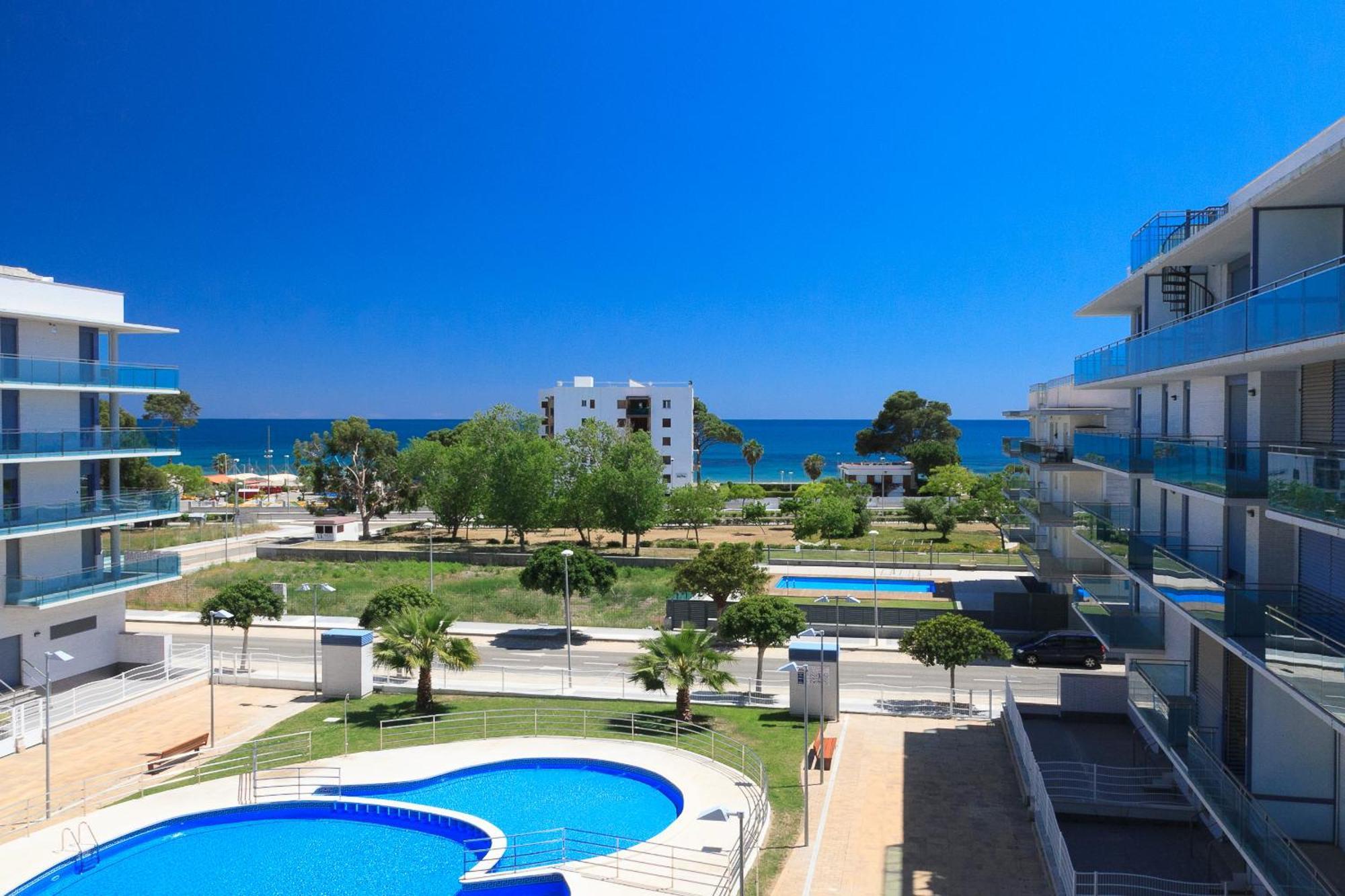 Uhc Mar Augusta Family Complex Apartman Cambrils Szoba fotó